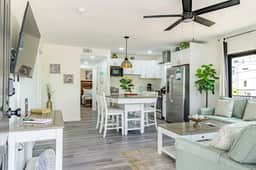 Treasure Island Beach Getaway | Shared Roof Deck - Image 2