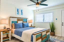 Treasure Island Apt w/ Rooftop Deck–Steps to Sand - Image 3