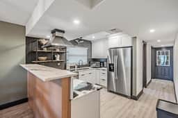 Lakefront Tampa Home · Private Dock & Pool Table - Image 5