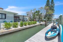 Clearwater Coastal Condo | Walk to beach + Bikes! - Image 3