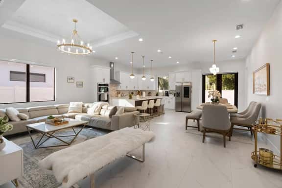 Luxe New 4 Bedroom Midtown Tampa Home! - Image 1