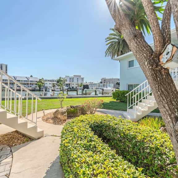 Waterfront Clearwater Island Oasis 2BR Condo - Image 1
