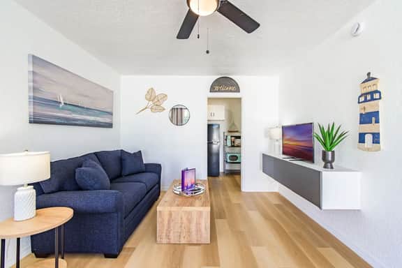 Beachy Clearwater Condo | Walk to Beach + Bikes! - Image 4
